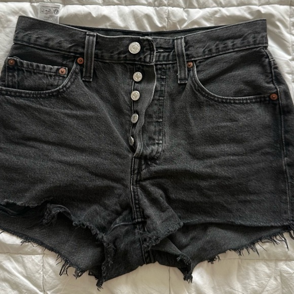 Levi’s 501 original shorts - Picture 1 of 3